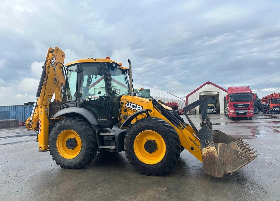 Buldoexcavator JCB 4CX 14HFWA