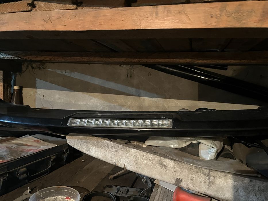 спойлер на субару форестер sg