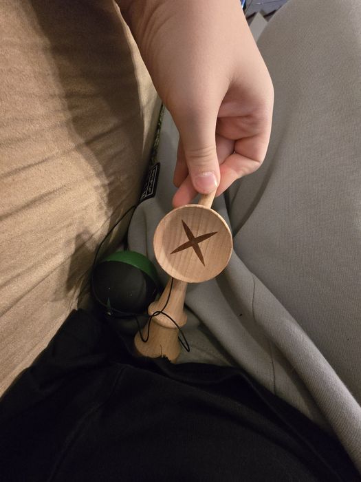 Kendama sweets turbo shape folosită