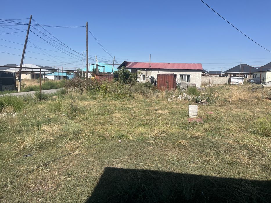 Продам участок  5 соток