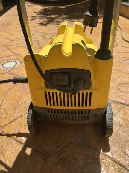 Aparat presiune Karcher 330