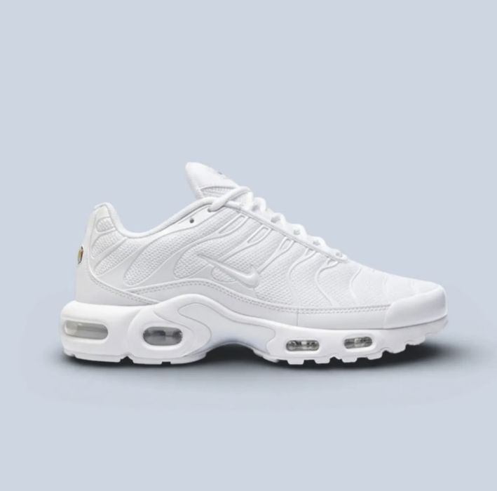 Обувки Nike tn white
