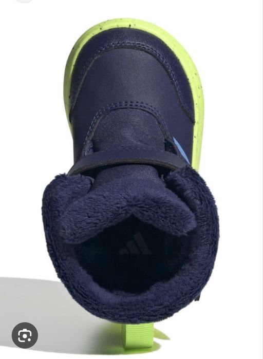 Оригинални детски обувки на Adidas