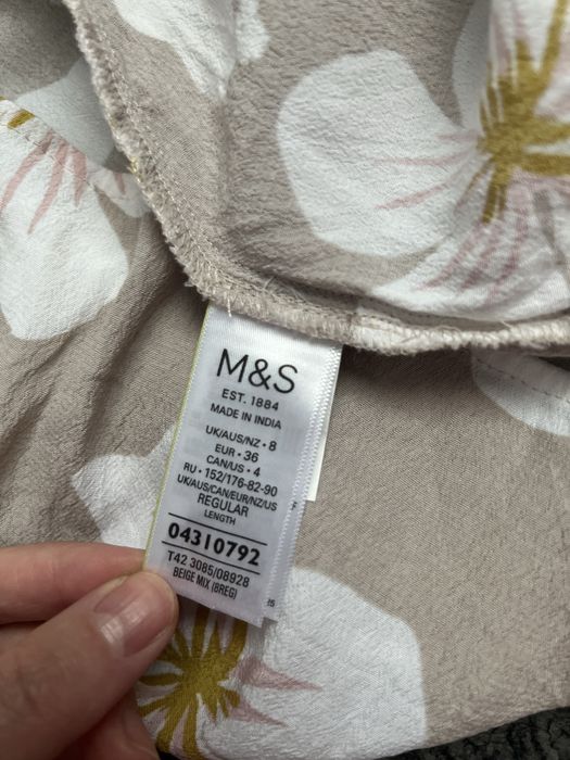 Noua ! Fusta midi M&S
