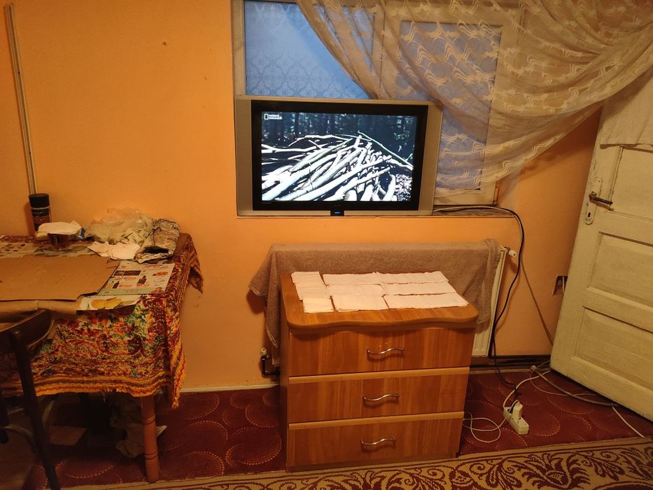 Televizor gen plasma, pt perete !..