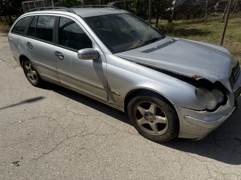 Мерцедес Ц-класа 220цди 143кс на части/Mercedes C-class 2,2cdi 143ks na chasti