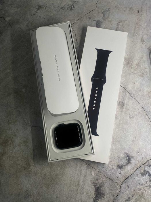 Apple Watch Series SE 2 ( г. Рудный, ул. Корчагина 92 ) Лот 105/9625