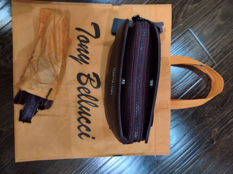 сумка-кроссбоди Tony Bellucci из натуральной зернистой кожи