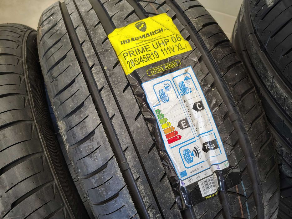 2бр.НОВИ летни гуми ROADMARCH 285 45 19 DOT22 цена за брой