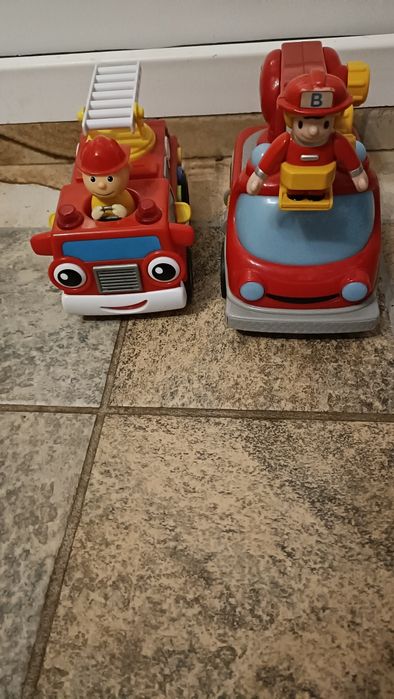 Mașinuțe baeti fete impecabile