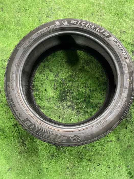 Anvelope iarnă 255/40/20 - 235/45/20 Michelin