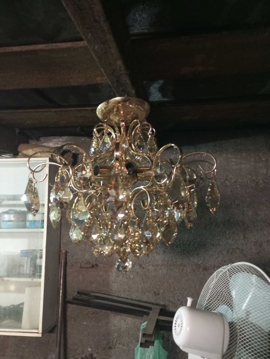 Люстра из горного хрусталя