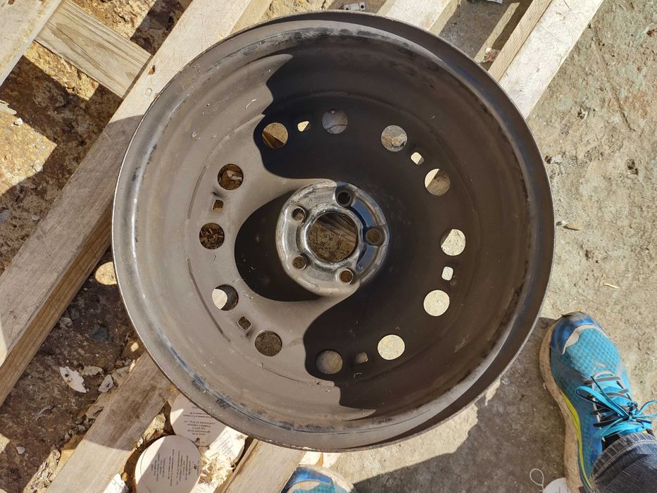 15 джанта 5х100 VW Golf4 Polo Audi A3 Seat Ibiza Skoda Fabia 6J et38