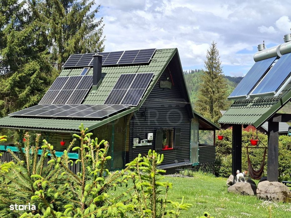 Cabană de vânzare la munte