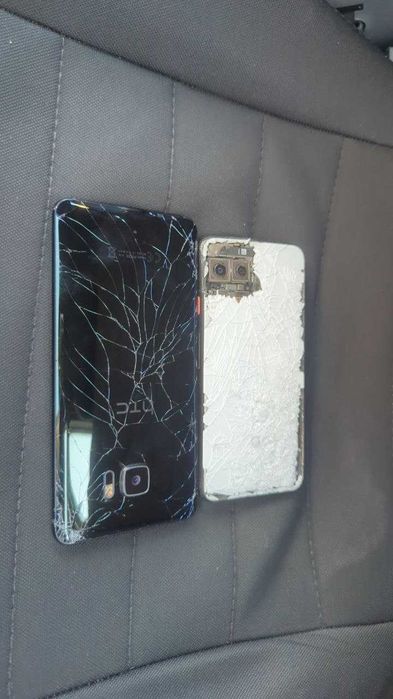 Pixel 4. HTC. Telefon Zapchastlar