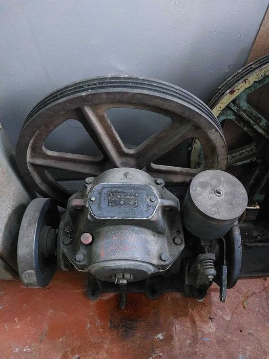 Лебедка ЛПЛ-160 для лифта.