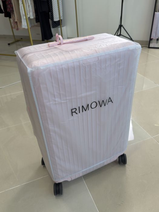 Продам чемодан Rimowa pink