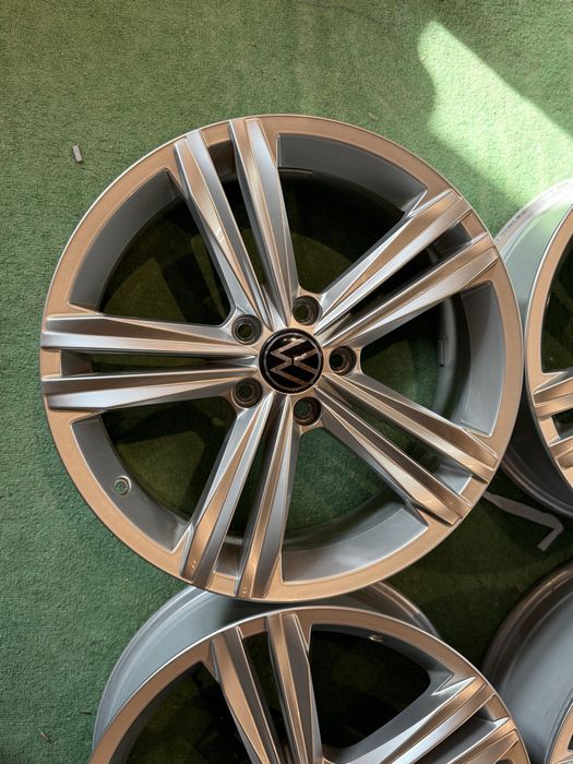 Jante Aliaj 5x112 originale VW Tiguan II Sebring 18” – ca noi