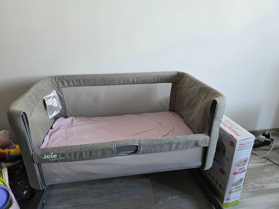 Бебешка кошара Next to me Joie roomie glide