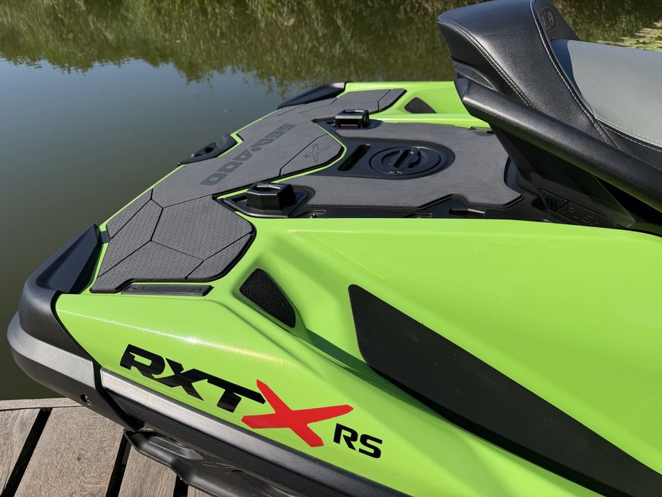 Ski jet Seadoo RXT - X RS 300 Full/ Muzica HIFI/ IBR/ Doar 70ore!! Inmatriculat RO/