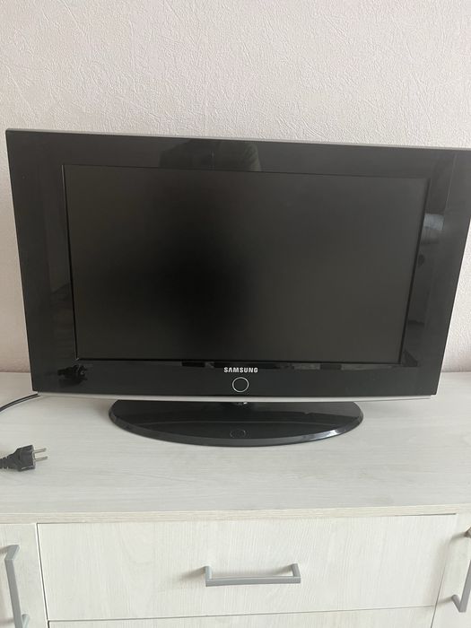 Телевизор Самсунг