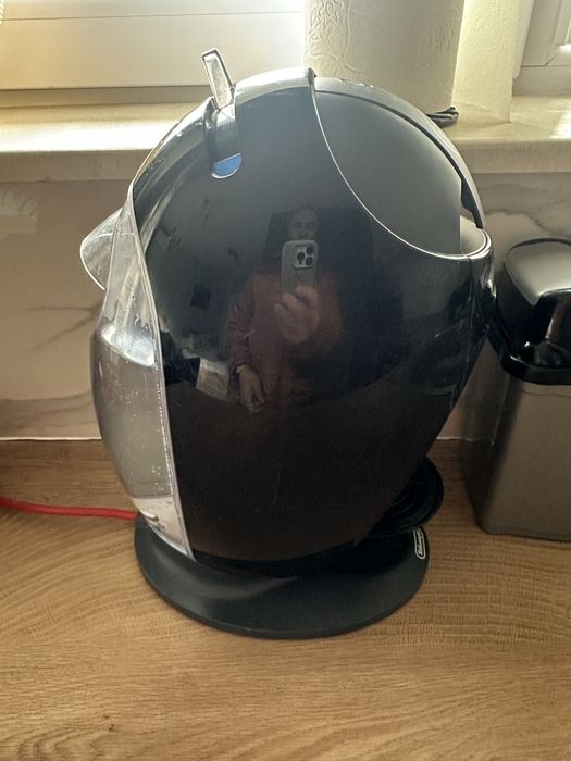 Кафе машина DeLonghi Nescafе Dolce Gusto