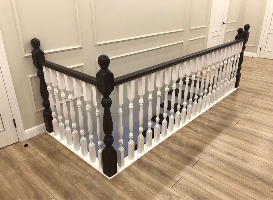 Лестницы дуб, бук, шпон, сосна