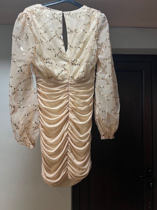 Чисто нова рокля