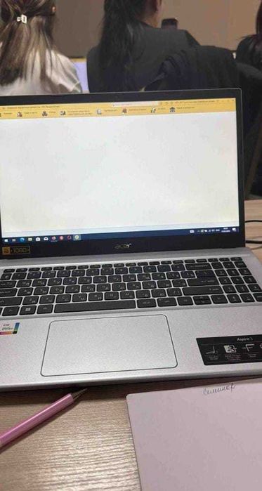 Ноутбук aser aspire 13