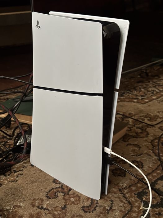 Sony PlayStation 5 slim digital