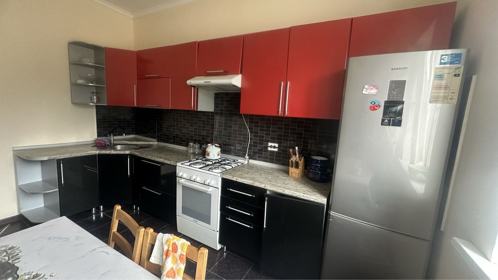 Кухонный гарнитур