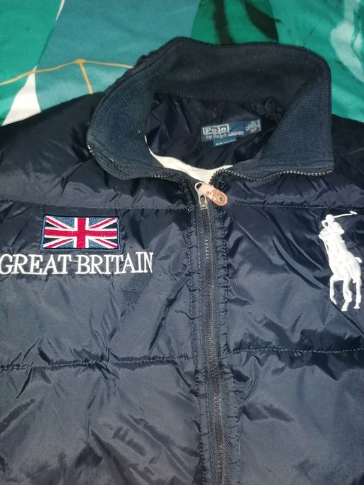 Vând 2 geci, una polo și una Nike