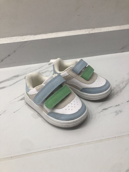 Детски маратонки 18/19 номер