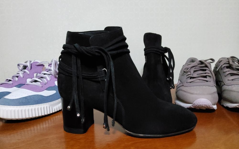 Продам женскую обувь