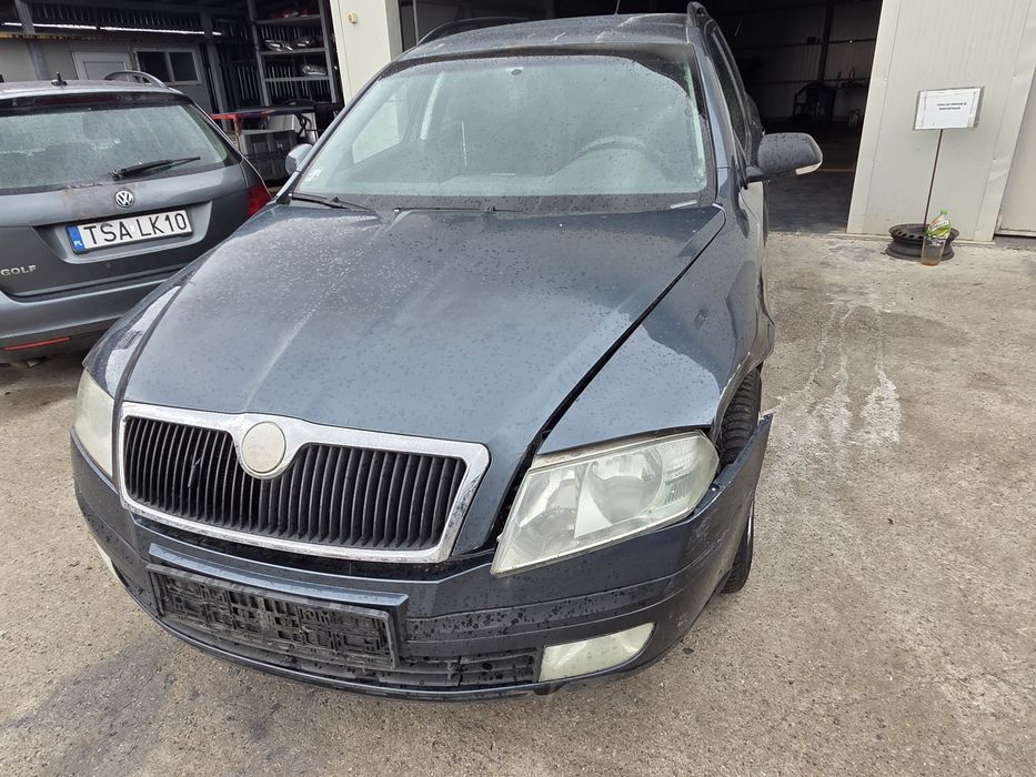 Dezmembrez skoda octavia 2 1.9 tdi