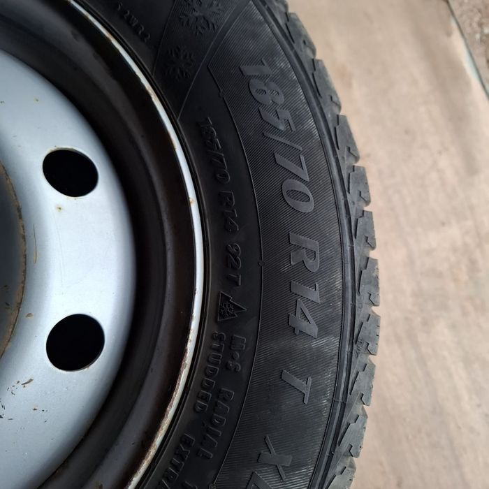 Колеса на железныз дисках 4шт