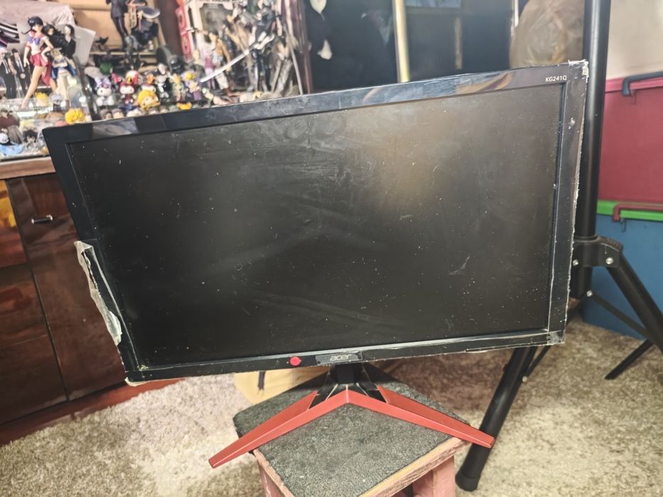 Монитор на запчасти Acer