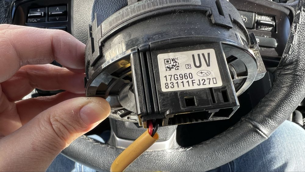 Шлейф руля Subaru outback 2013