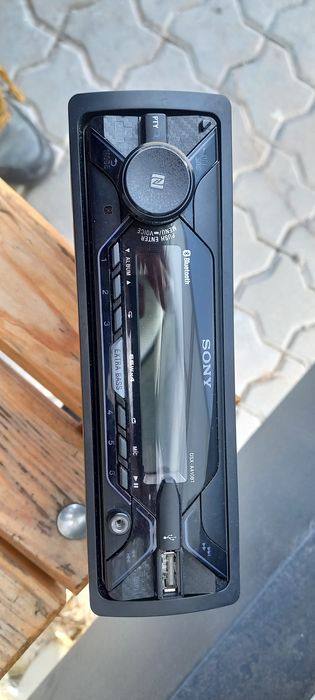 Radio auto  Sony cu microfon incorporat  Digital media player