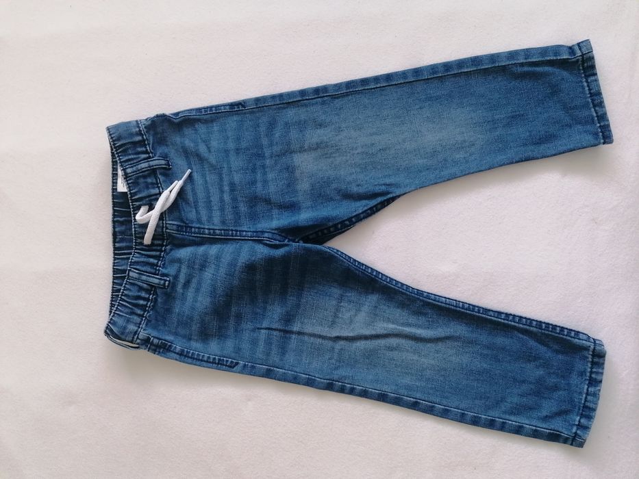 Детски дънки и панталони 6-9м., 9-12м.,12-18м.,2-3г.