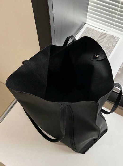 Бизнес чанта, Cozevdnt през рамо. Луксозна !