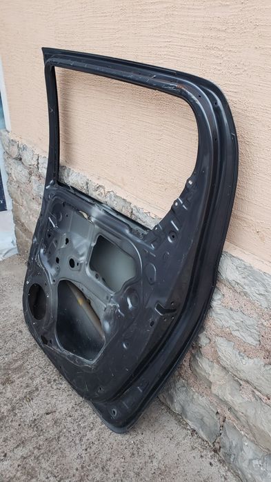 задна дясна врата Toyota Hilux 2015-20г.