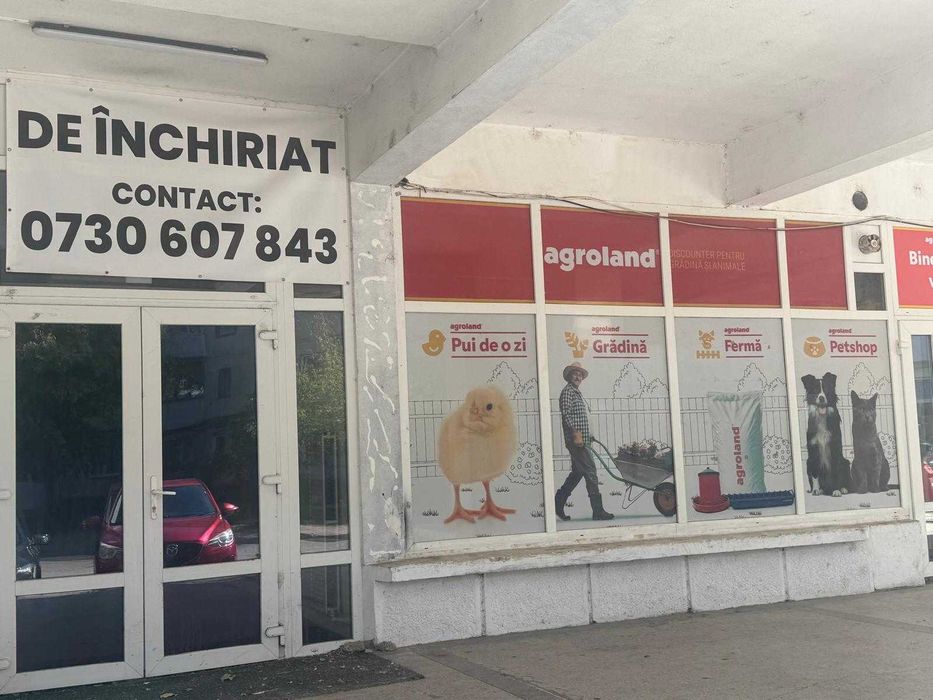 Spațiu comercial de închiriat – Esplanada Pașcani, lângă APIA – 70,40 mp