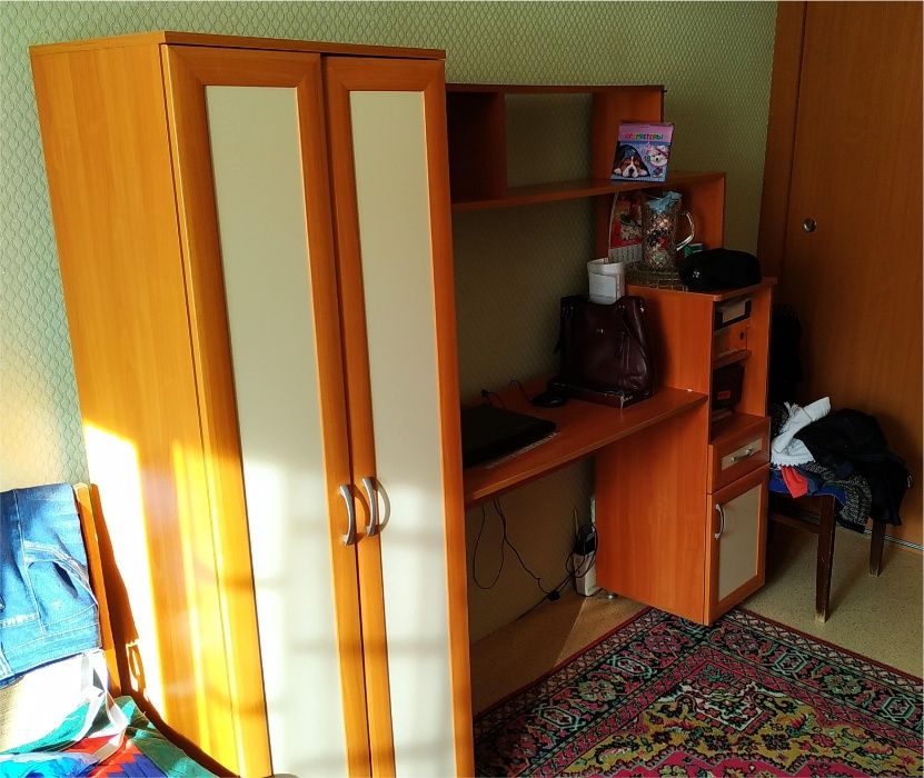 Компьютерный стол