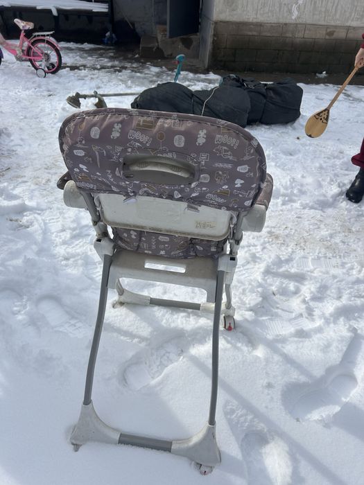 Столик для кормление