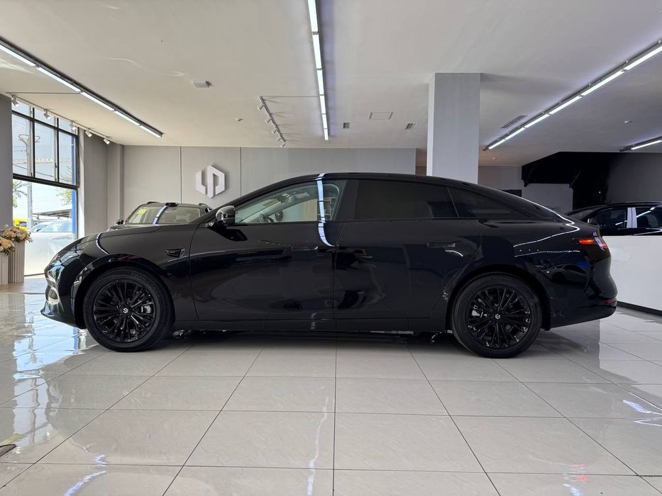 Electro car leapmotor C01 625 KM