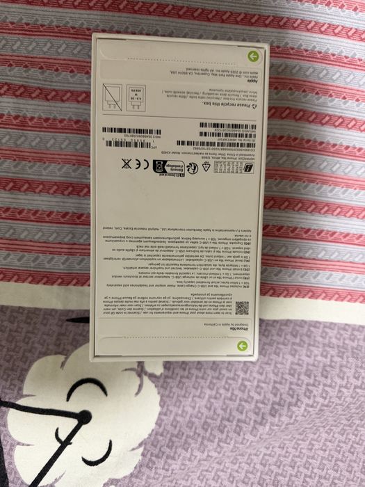 Iphone 16 e 128 g sigilat alb