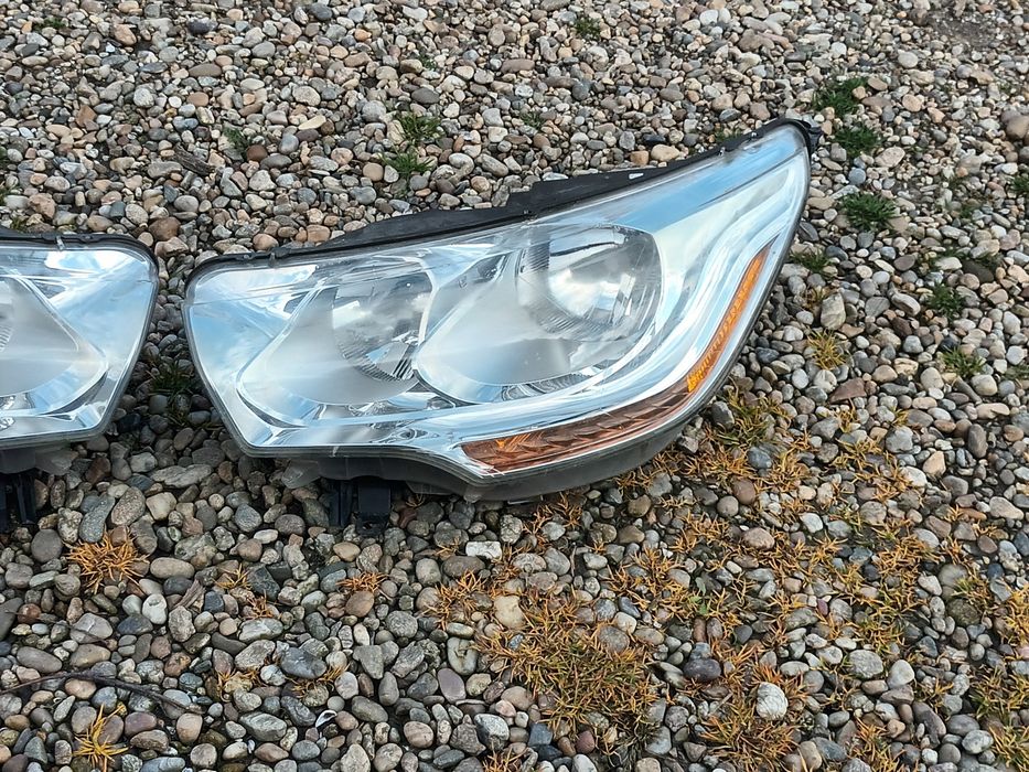 ляв и десен фар за ситроен ц4 II 10 - 18 CITROEN C4 II