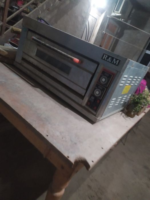 Электрический духовка 2та листи бор 220волтда хам ишлайди