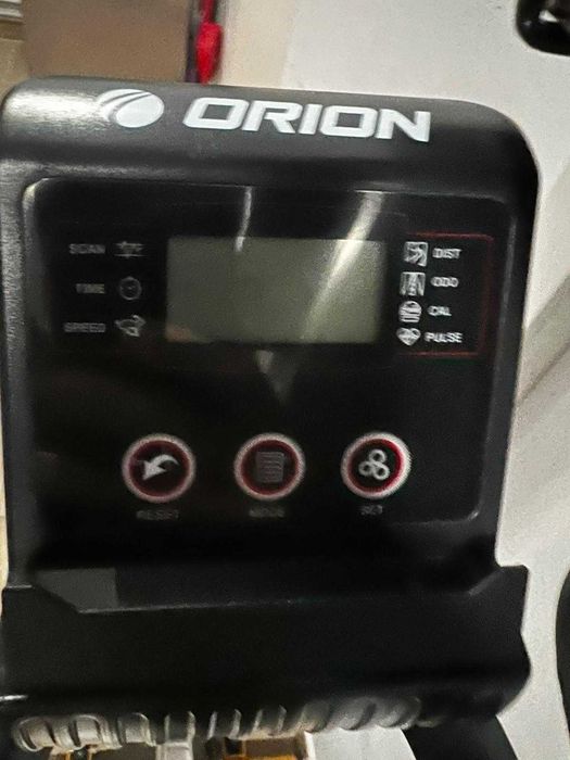 Bicicleta spinning ORION Force C600 cu volanta 18kg